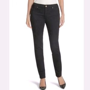 Chico’s ‘So Slimming’ 5 pocket jean with Hidden Fit Technology in Black size 12